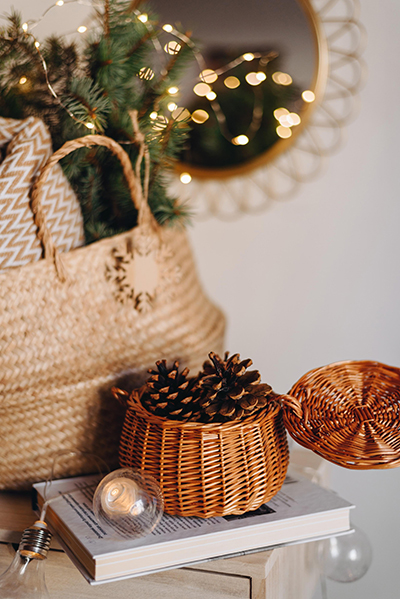 Winter - Wicker baskets - How to freshen up your home when the holidays are over - Interior Designer Near Me